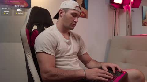 Snapshot of axel_fairchaild chatting on May 31, 2026, 11:39 am Axel Fairchaild online show from May 31, 2026, 11:39 am