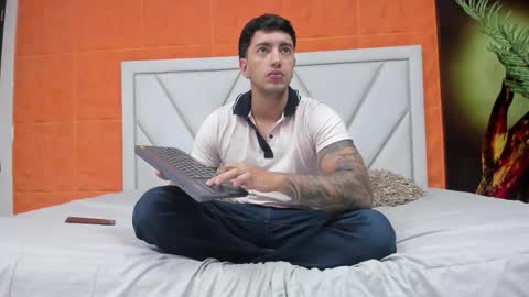 axel_hendrick online show from February 2, 2026, 11:53 am