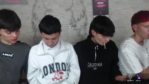 axel_milo_and_kairo online show from November 22, 2025, 4:33 am