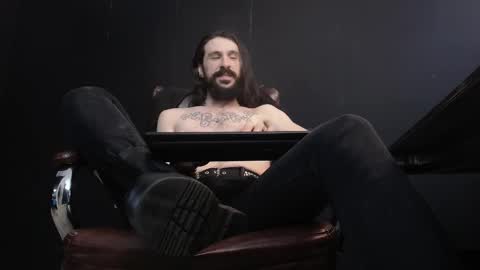 AxelColton online show from February 12, 2025, 9:20 am