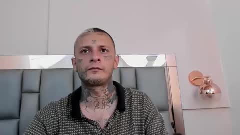 Snapshot of axeldasilva27cm chatting on January 10, 2025, 8:04 pm online show from January 10, 2025, 8:04 pm