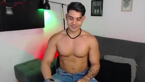 axell online show from April 14, 2026, 4:35 pm