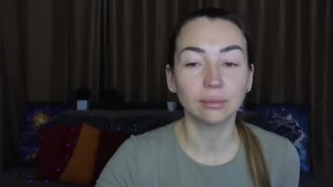 Jully online show from February 25, 2025, 6:14 am