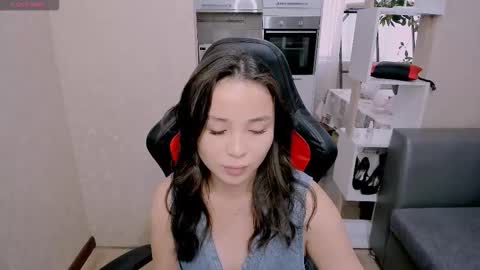 Aya Moon online show from October 7, 2025, 4:53 am