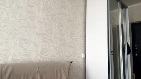 Snapshot of ayaderen chatting on February 17, 2025, 5:58 am  im Aya welcome to my room  online show from February 17, 2025, 5:58 am