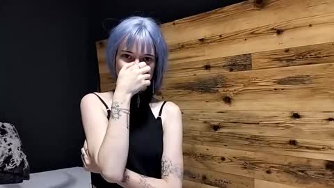 Eva online show from September 27, 2025, 2:33 pm