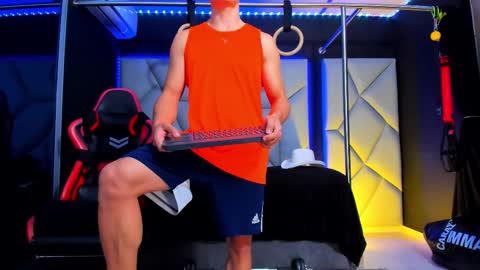 Ayden Miller online show from February 21, 2026, 3:40 am