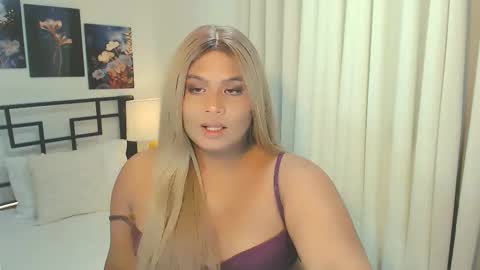 AYESHA online show from March 17, 2026, 11:30 pm