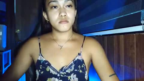 ayeshahxxx online show from November 18, 2025, 9:03 am