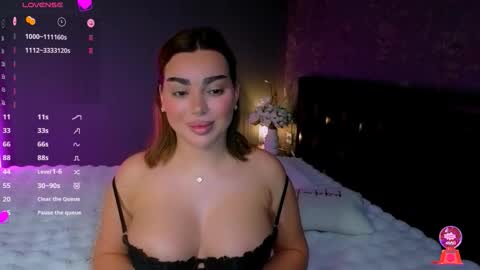  Ayla Demir  online show from December 19, 2025, 7:26 am