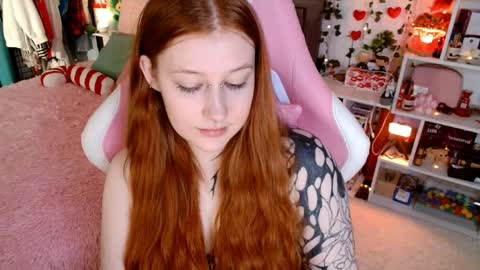 Ayla hill online show from April 14, 2026, 3:12 am