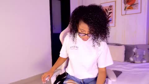 Ayleen online show from February 27, 2026, 1:22 pm