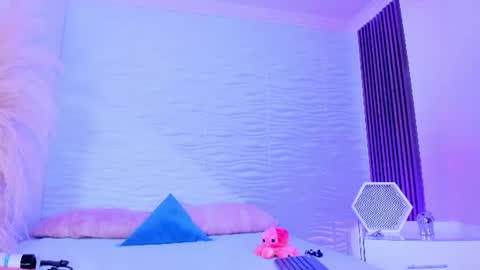 Snapshot of aylinlove_ chatting on July 5, 2026, 11:28 am aylinlove_ online show from July 5, 2026, 11:28 am