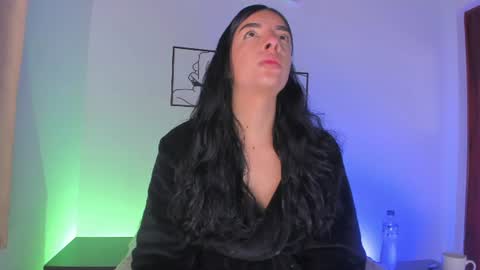 Snapshot of aylinz chatting on July 10, 2026, 9:56 am Alish online show from July 10, 2026, 9:56 am
