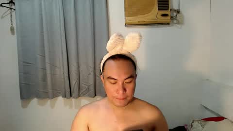 ayumi online show from March 16, 2026, 7:34 am