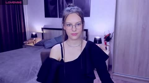 AyumiCherry online show from March 27, 2026, 2:50 pm