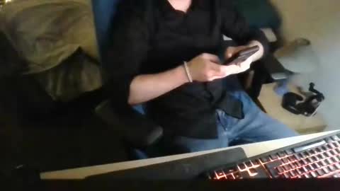 azdert online show from January 15, 2026, 1:16 pm