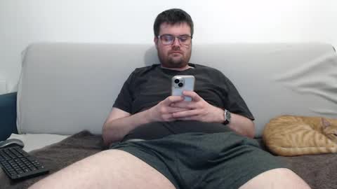 Azer online show from April 16, 2026, 8:42 pm