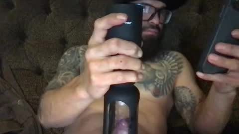 Snapshot of aztecwarrior10 chatting on November 4, 2025, 6:18 pm aztecwarrior10 online show from November 4, 2025, 6:18 pm