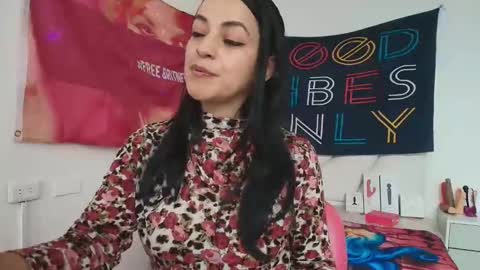 Azucena R online show from March 31, 2026, 2:28 pm