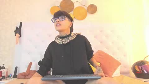 Anny online show from October 29, 2025, 3:53 am