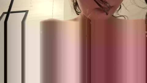 babbiidesss online show from June 7, 2026, 5:22 am