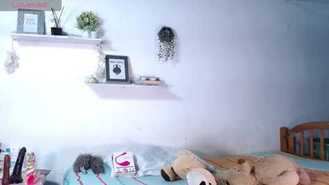 babby_swet online show from May 12, 2026, 10:56 am