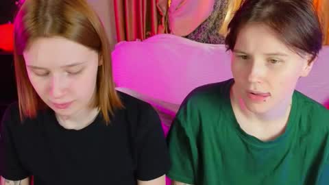 Snapshot of babees_eva chatting on November 4, 2025, 11:20 am Sweety Eva online show from November 4, 2025, 11:20 am