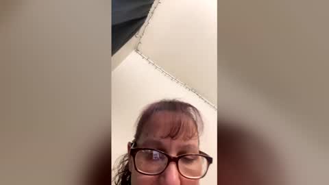 Snapshot of babewithbrains1437 chatting on March 23, 2026, 6:12 pm Babewithbrains online show from March 23, 2026, 6:12 pm