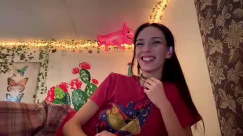 Fern Browning online show from January 4, 2025, 2:35 am