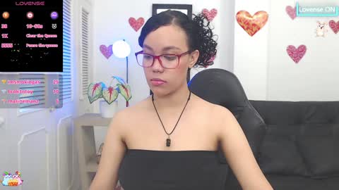 Snapshot of baby_blue18_ chatting on February 4, 2025, 10:55 pm salome online show from February 4, 2025, 10:55 pm