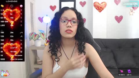 Snapshot of baby_blue18_ chatting on February 6, 2025, 7:51 pm salome online show from February 6, 2025, 7:51 pm