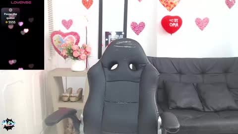 Snapshot of baby_blue18_ chatting on February 19, 2025, 5:49 pm salome online show from February 19, 2025, 5:49 pm