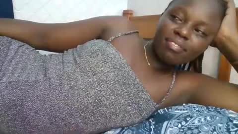 Snapshot of baby_cool430496 chatting on February 19, 2025, 11:06 am baby cool online show from February 19, 2025, 11:06 am