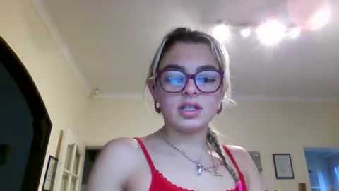 baby_girls2224 online show from February 3, 2026, 9:14 am