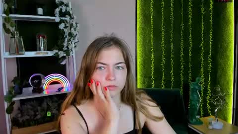 Snapshot of baby_hotte chatting on June 30, 2026, 5:52 am baby online show from June 30, 2026, 5:52 am