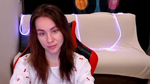 baby_kitte online show from December 31, 2024, 3:12 am