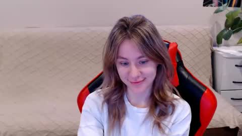 baby_kitte online show from January 27, 2025, 3:26 am