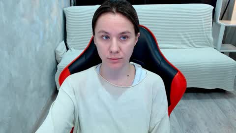 baby_kitte online show from December 3, 2025, 3:03 am