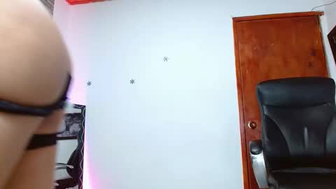 sofia online show from March 2, 2025, 2:00 pm