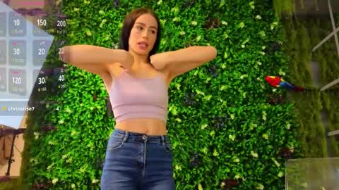 Baby Nico online show from October 8, 2025, 4:04 pm