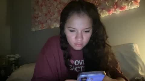 Snapshot of babyaves chatting on May 18, 2026, 6:30 am babyaves online show from May 18, 2026, 6:30 am
