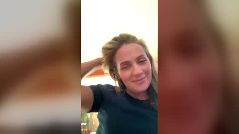 baby blues online show from December 22, 2025, 9:12 pm