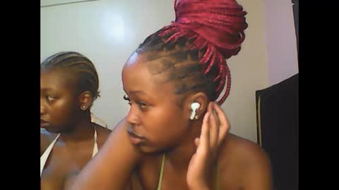 Snapshot of babybrown20 chatting on June 10, 2026, 4:12 am babybrown online show from June 10, 2026, 4:12 am