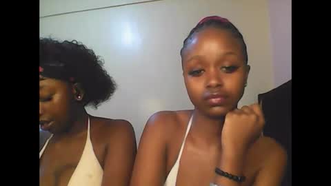 Snapshot of babybrown20 chatting on June 11, 2026, 4:21 am babybrown online show from June 11, 2026, 4:21 am