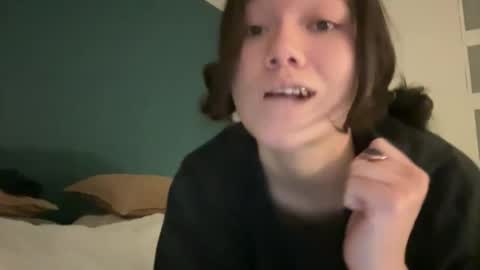 ava online show from February 25, 2026, 8:51 pm