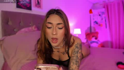 Snapshot of babychaos_ chatting on April 30, 2026, 10:58 pm Mariana online show from April 30, 2026, 10:58 pm