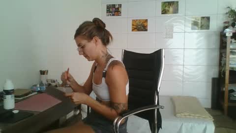 Snapshot of babydemon6 chatting on February 27, 2026, 2:17 pm babydemon6 online show from February 27, 2026, 2:17 pm