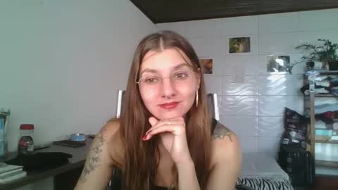 Snapshot of babydemon6 chatting on April 30, 2026, 7:53 pm babydemon6 online show from April 30, 2026, 7:53 pm