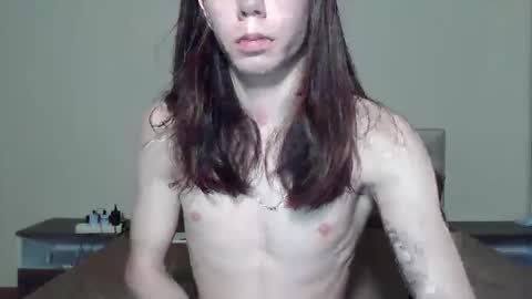 babyezhen online show from November 29, 2025, 9:51 pm